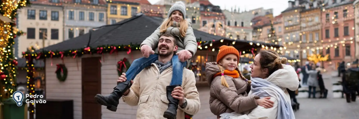 Família celebrando o natal em relação às mensagens de natal em espanhol