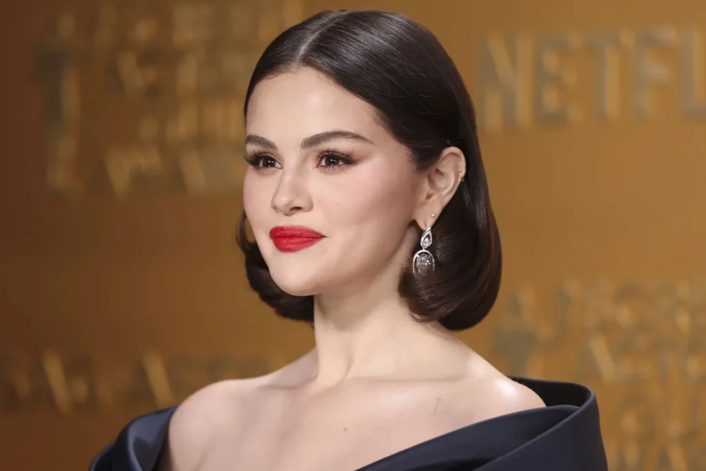 selena-gomez-biografia